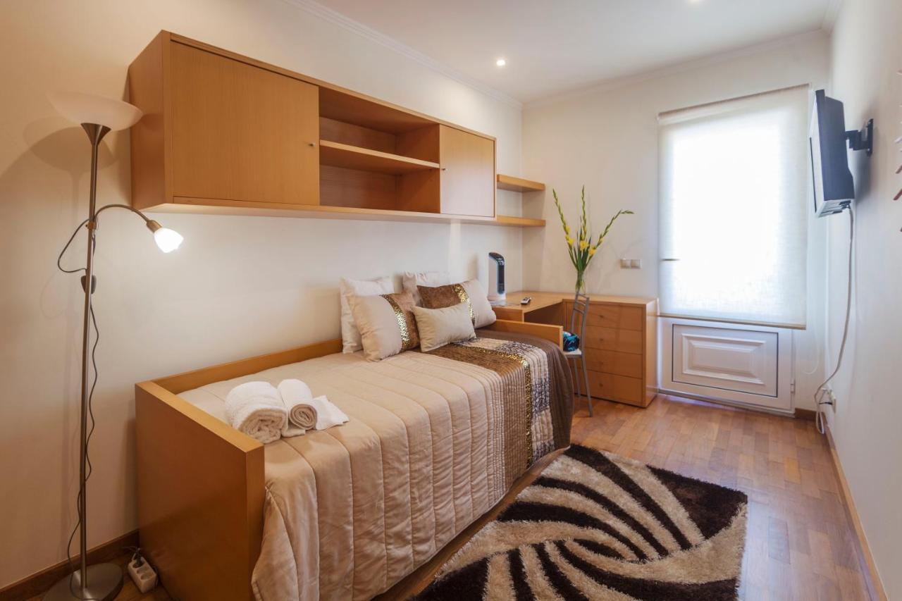 Home Azores - Calheta Suites Downtown 蓬塔德尔加达 外观 照片