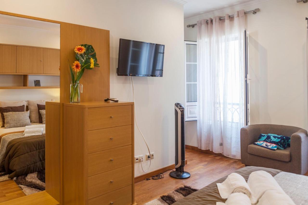 Home Azores - Calheta Suites Downtown 蓬塔德尔加达 外观 照片