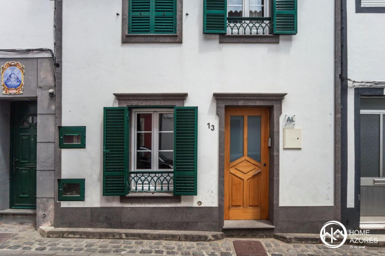 Home Azores - Calheta Suites Downtown 蓬塔德尔加达 外观 照片